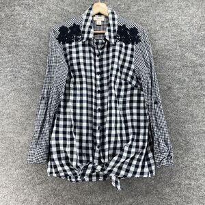 Style & Co Shirt Women M Medium Black Plaid Button Up Collared Long Sleeve